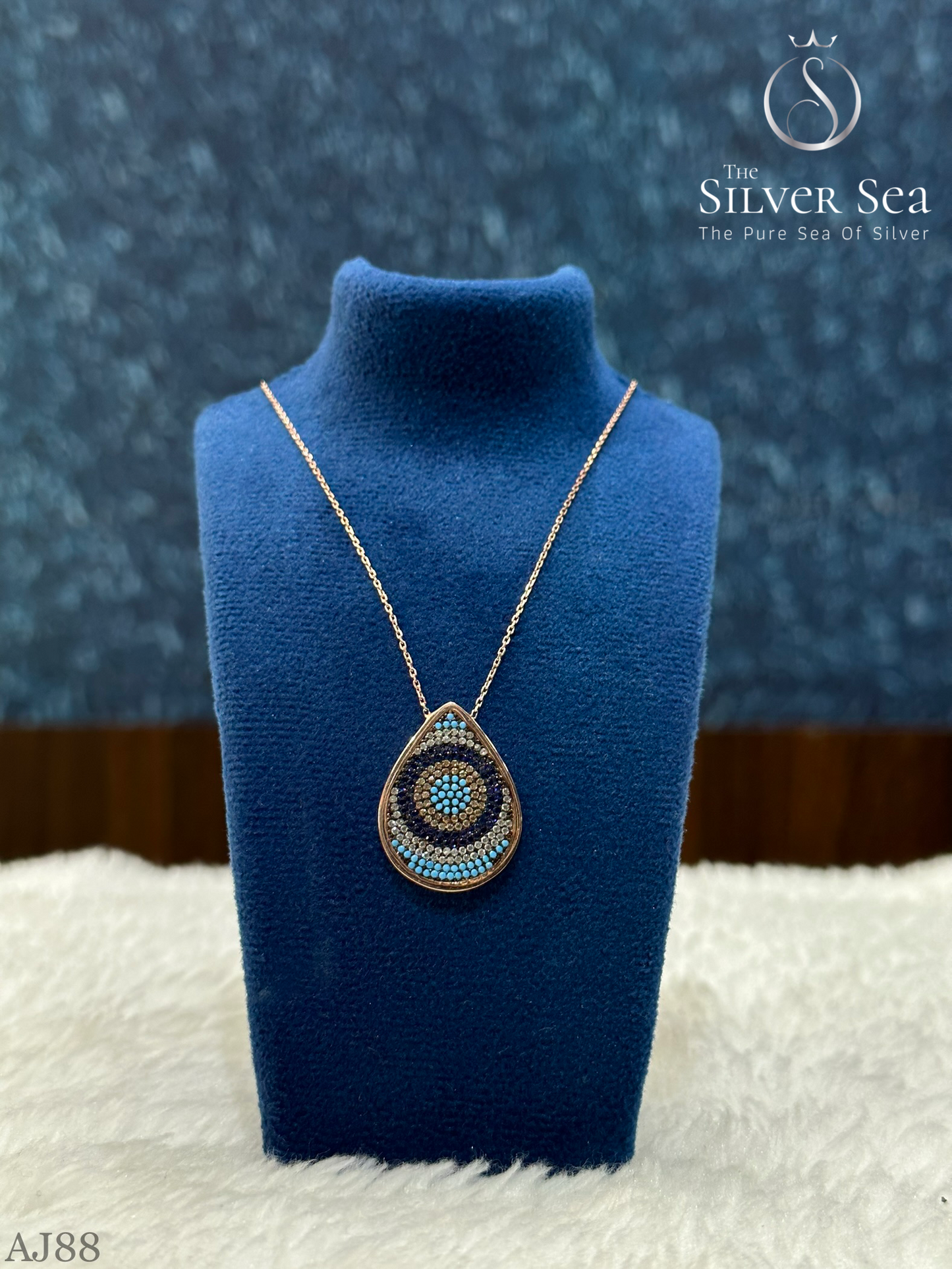 Goddess Aura Necklace