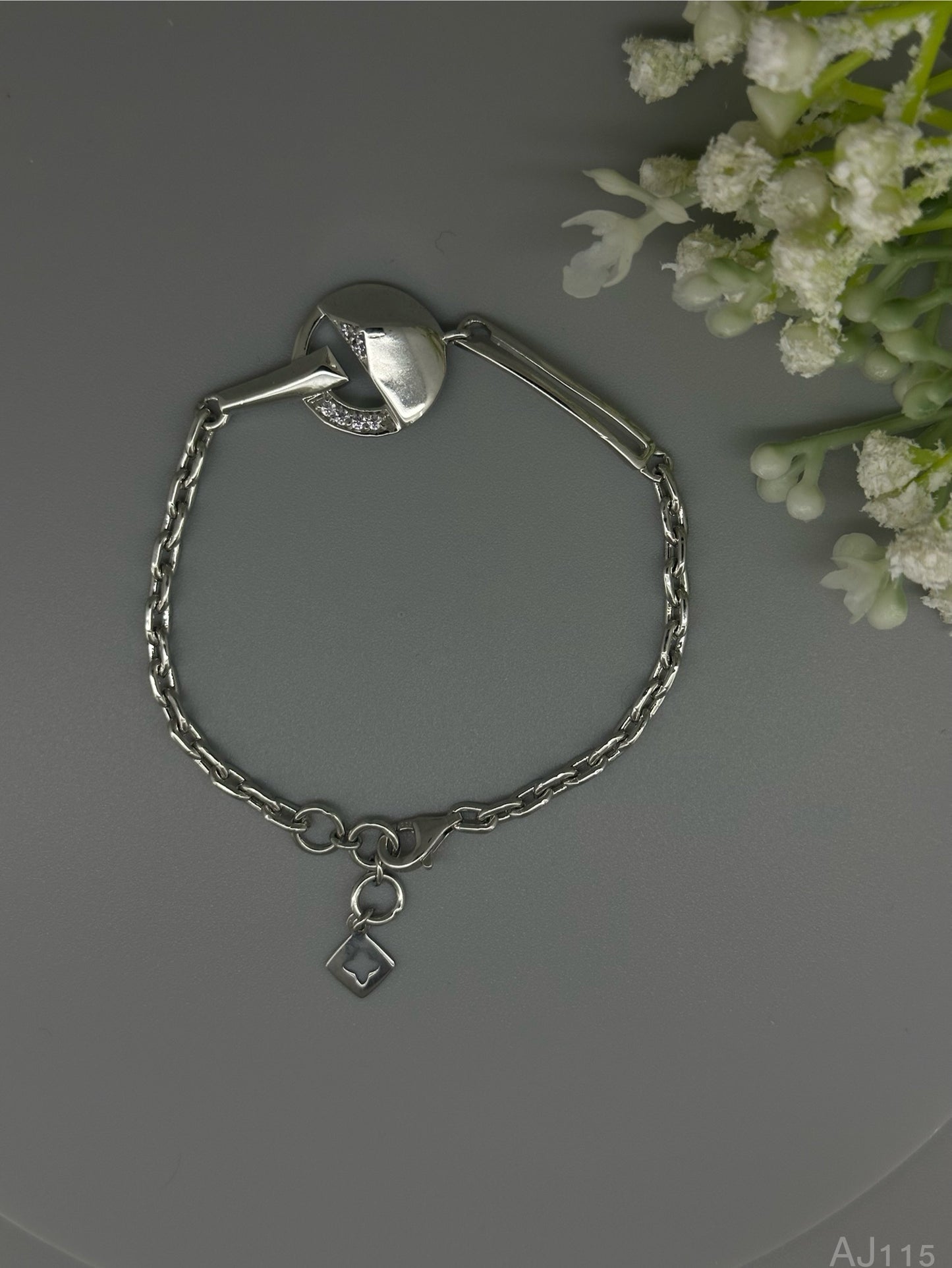 Silver Symphony: 925 Designer Chain Bracelet