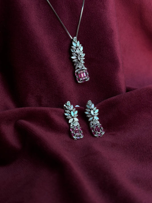 Celestial Harmony: Pendant Set