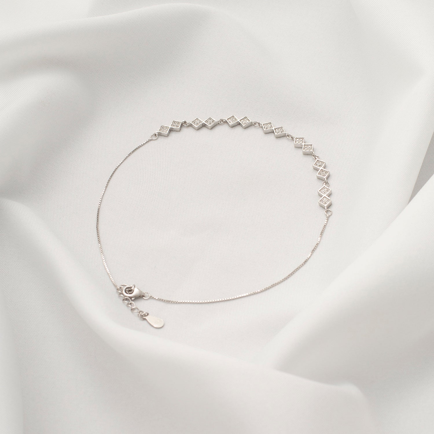 Anklet