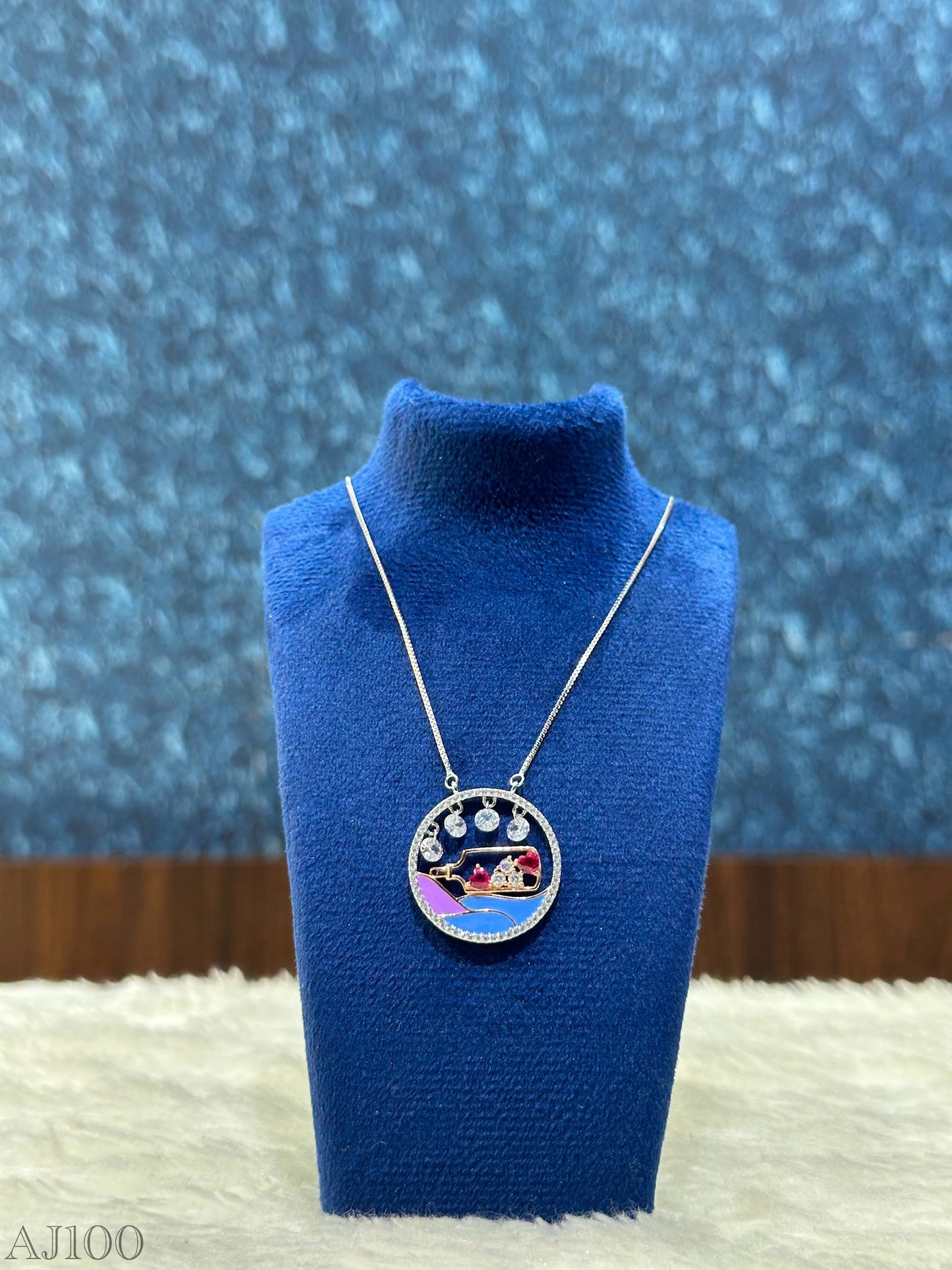 Cocktail 925 silver chain pendent
