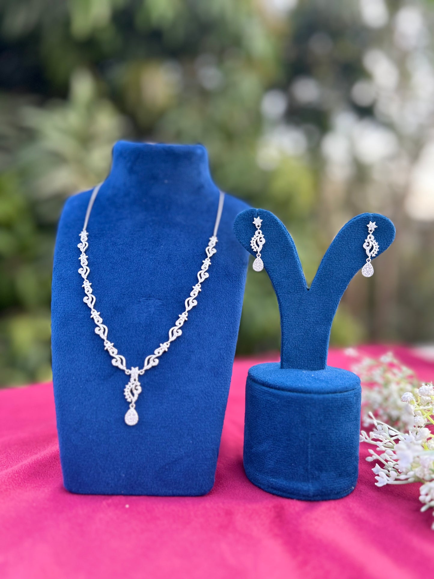 Handcrafted Gemstone Necklaces for Serene Sophistication