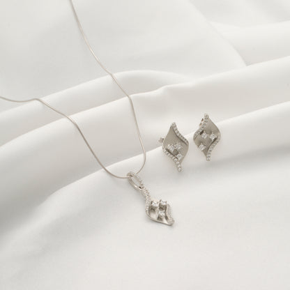 Elegant Silver Leaf Pendant and Earring Set